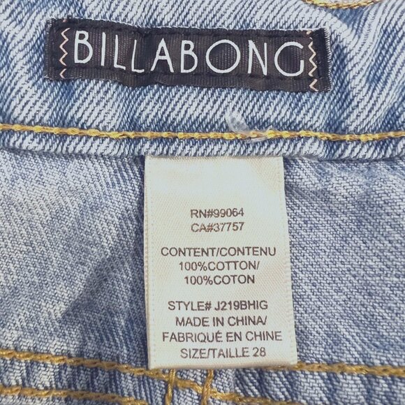 Billabong-Women's Cuffed Distressed Denim/Jean shorts-Size 28-Two Tone /Frayed - Picture 10 of 11